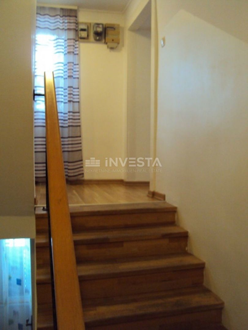 Stanovanje 75m2 v centru Brtonigle