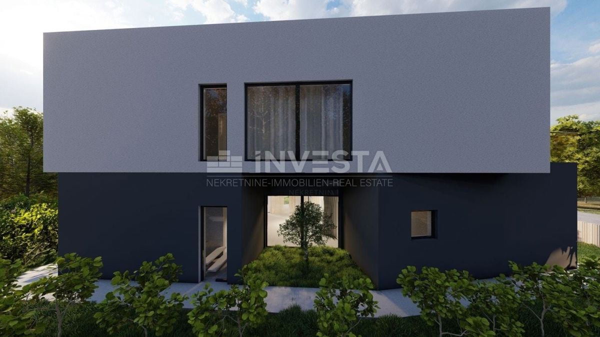 Fažana, gradbena parcela s projektom