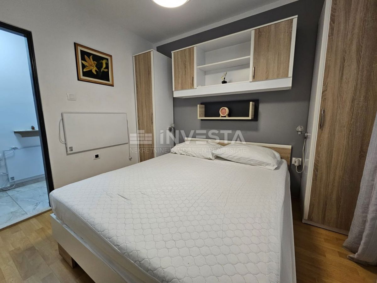 Fažana, hiša z dvema ločenima stanovanjema, blizu centra in plaž