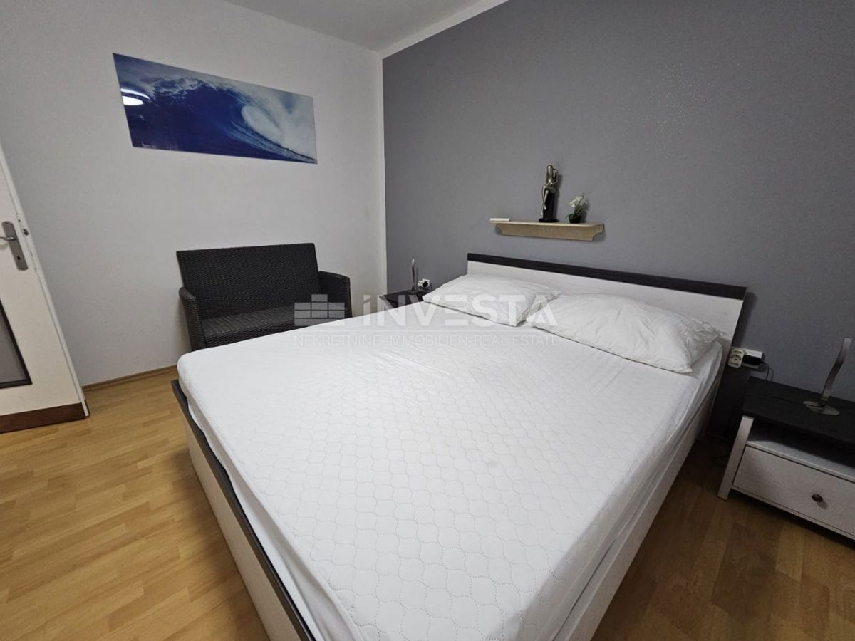 Fažana, hiša z dvema ločenima stanovanjema, blizu centra in plaž