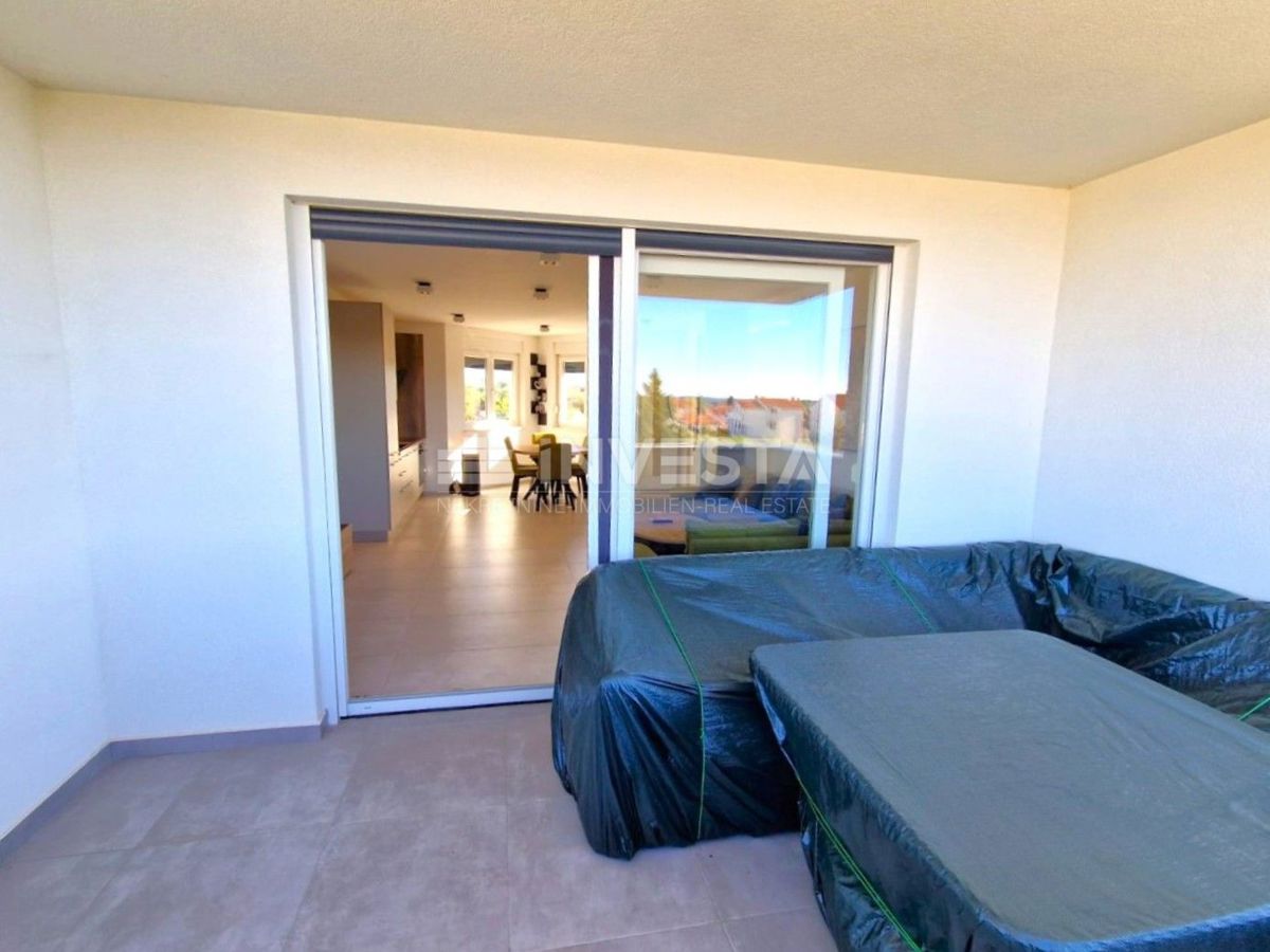 Fažana, stanovanje z razgledom na morje, novogradnja