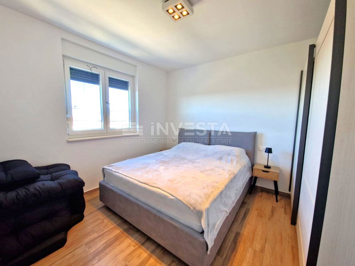 Fažana, stanovanje z razgledom na morje, novogradnja