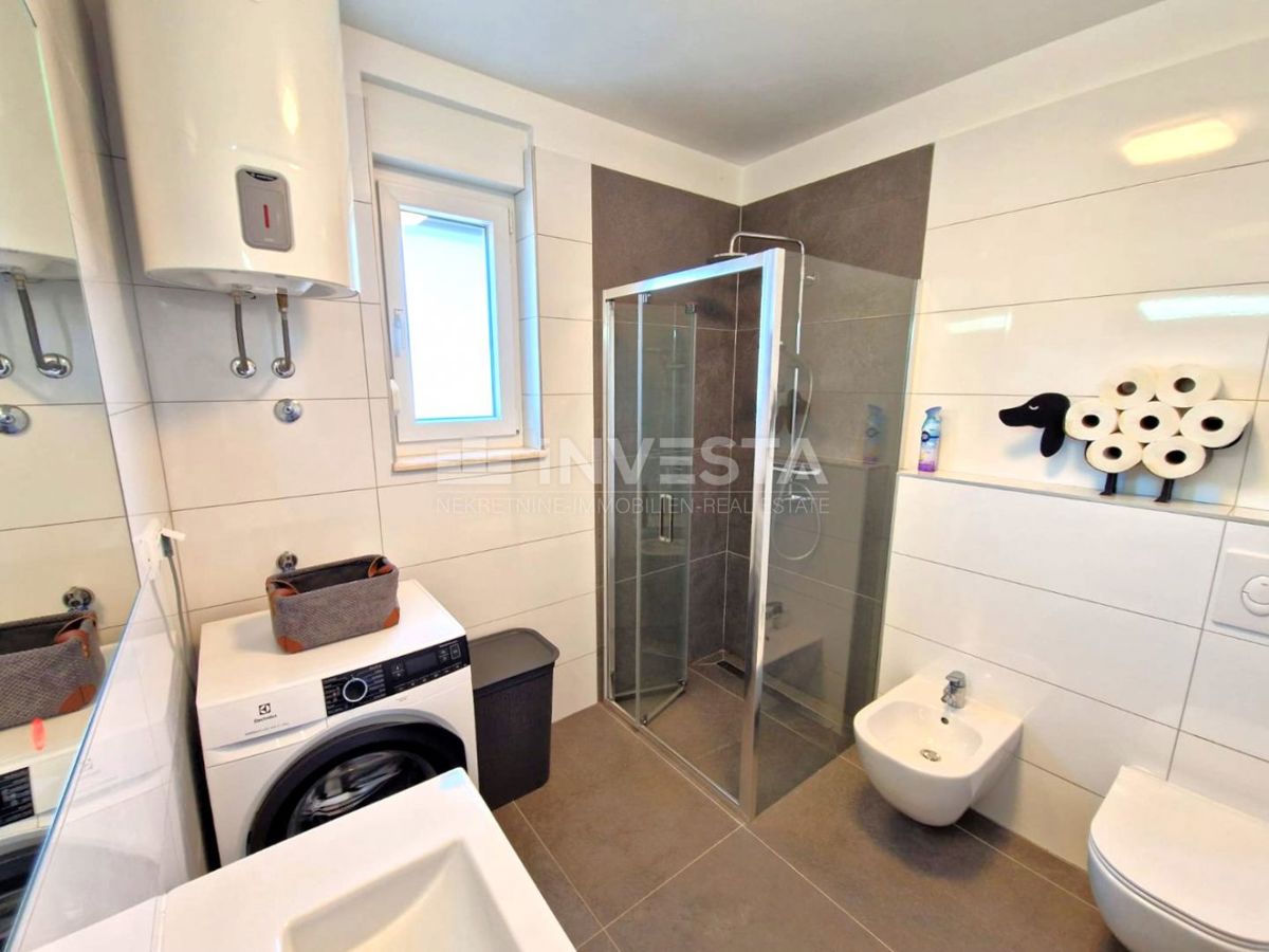 Fažana, stanovanje z razgledom na morje, novogradnja