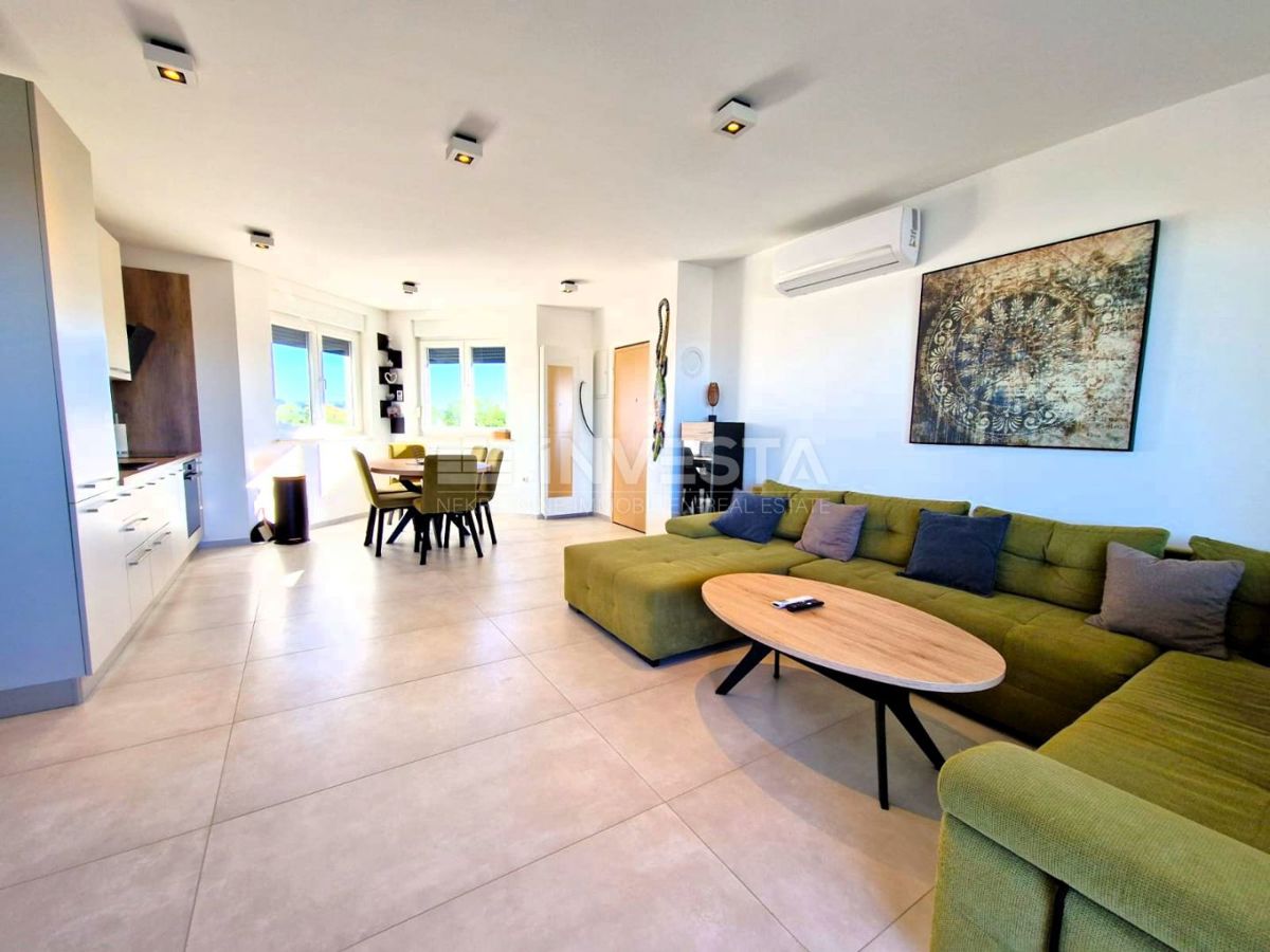 Fažana, stanovanje z razgledom na morje, novogradnja