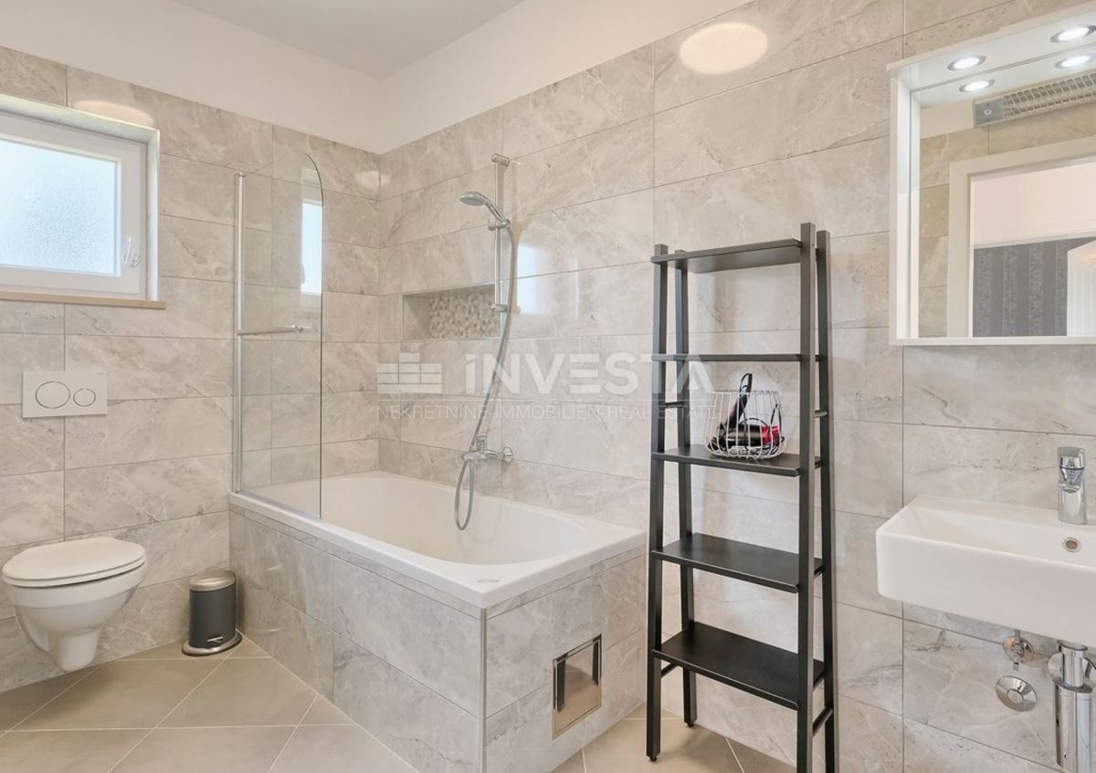 Pulj, Štinjan, popolna vila za dom in počitnice