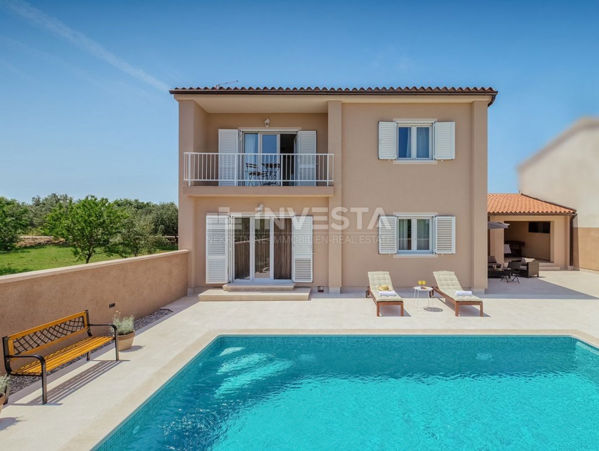 Pulj, Štinjan, popolna vila za dom in počitnice