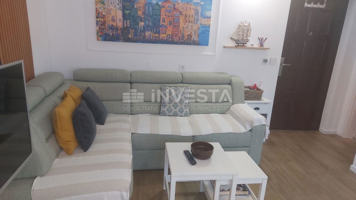 Stanovanje s pogledom na morje