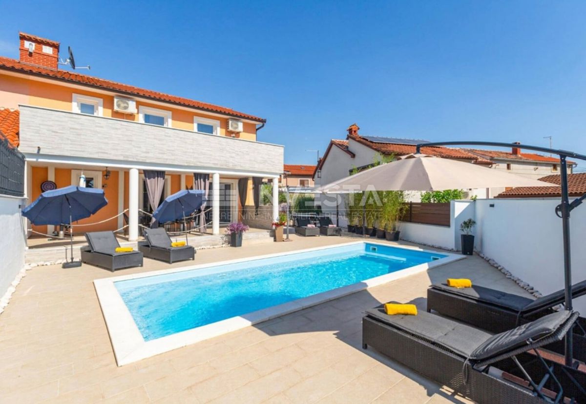 Hiša Marčana, 180m2