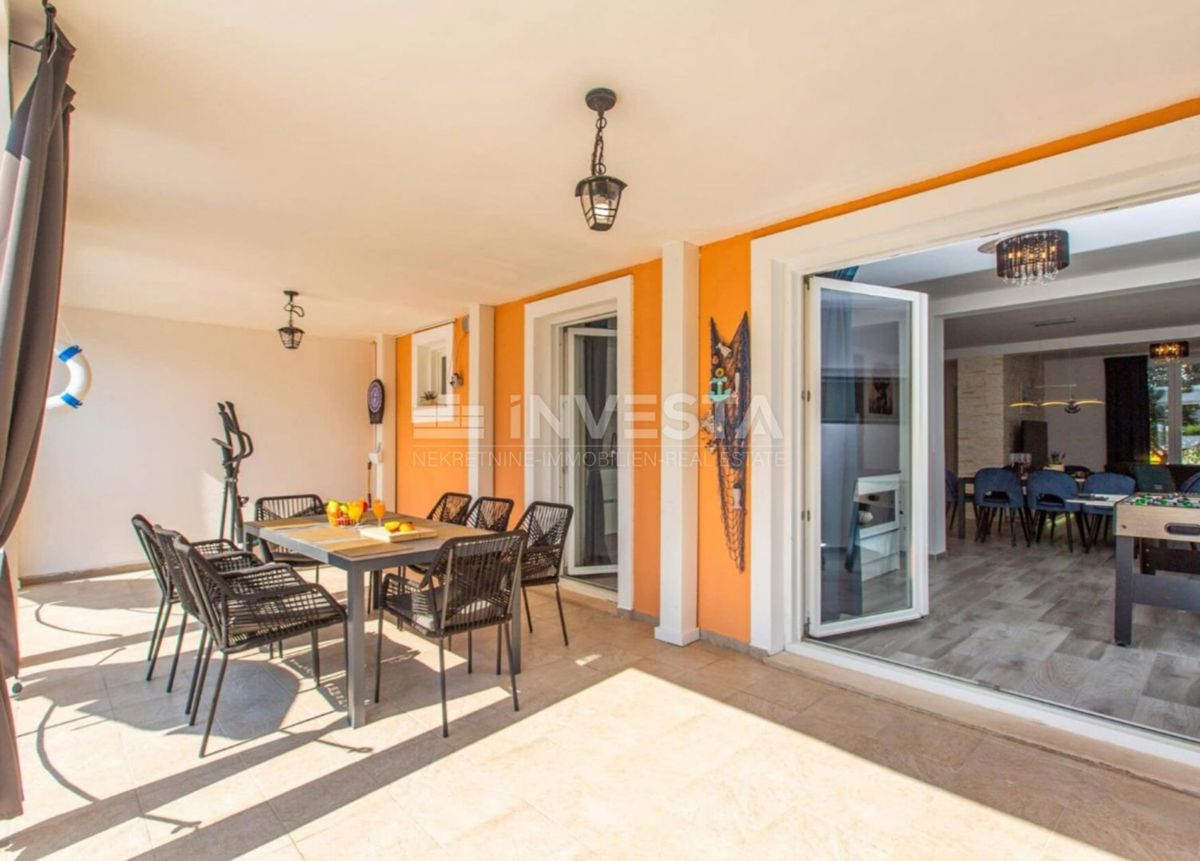 Hiša Marčana, 180m2