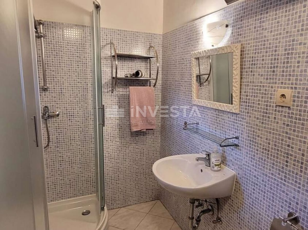 Hiša Vodnjan, 210m2