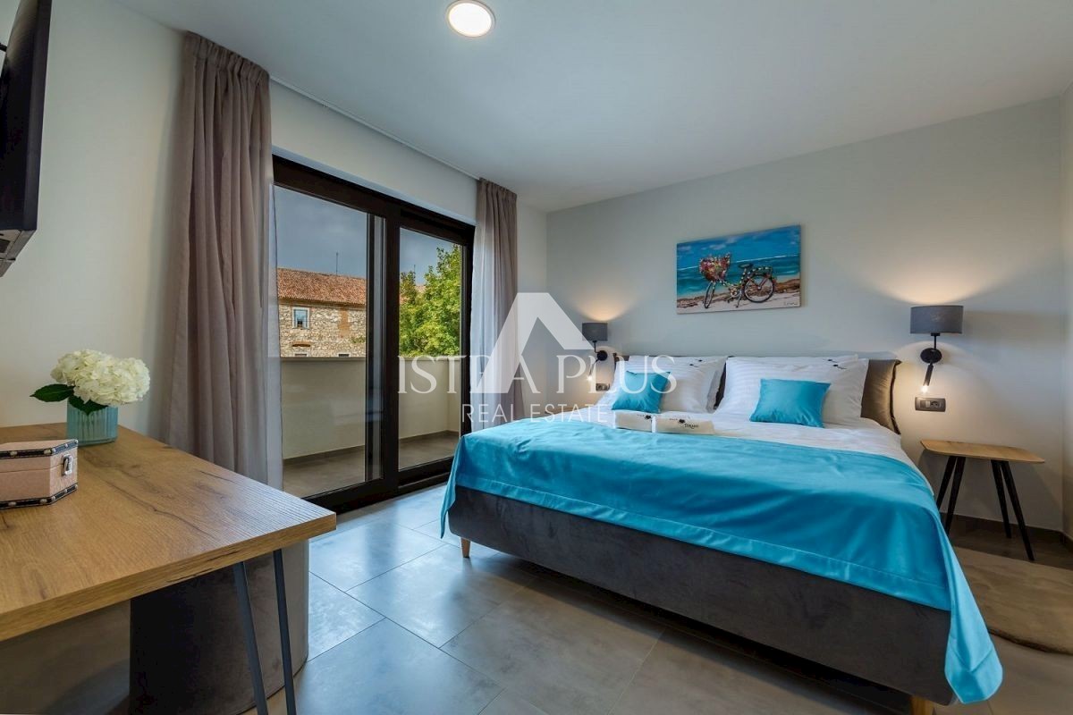 Moderna vila v bližini Poreča, morja in plaže