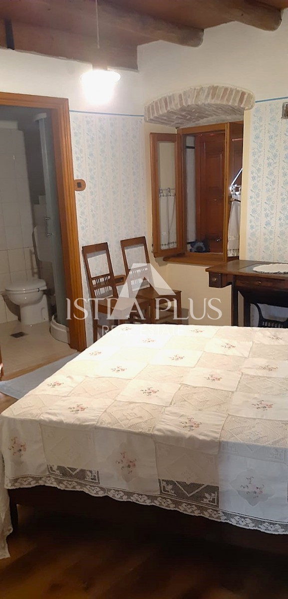 Istra, okolica Pazina - Tradicionalna kamnita hiša na mirni lokaciji, popolnoma opremljena!