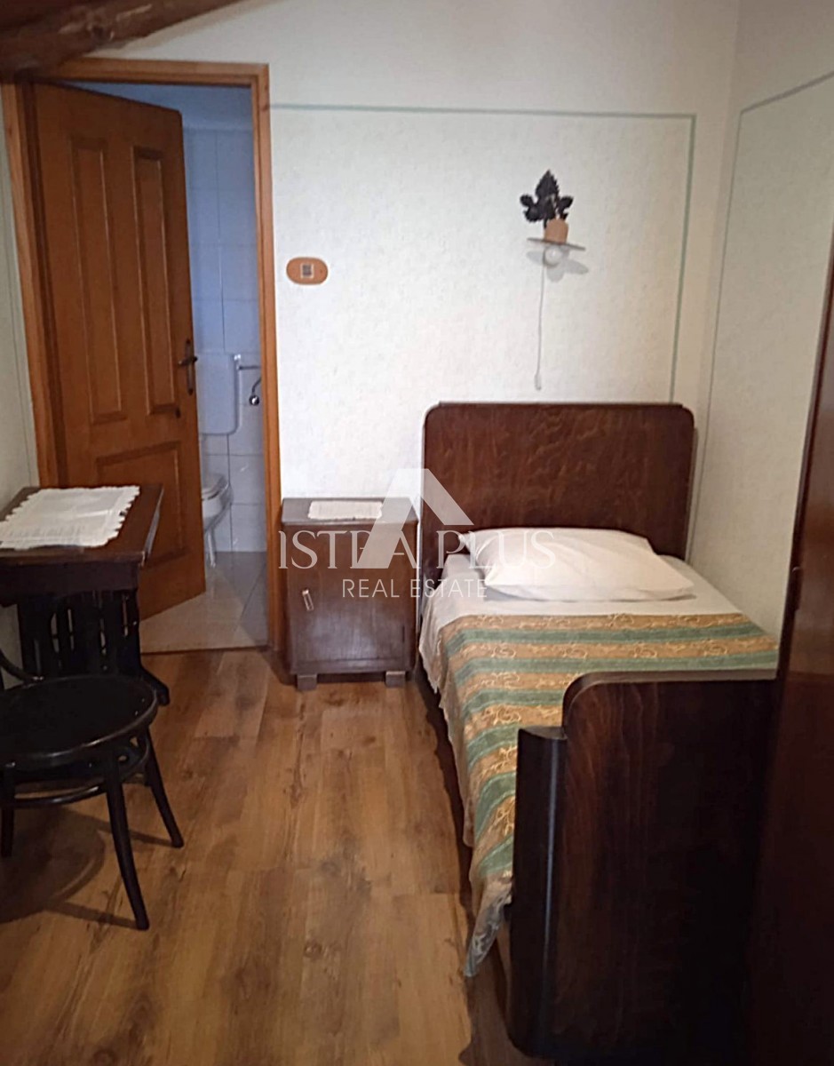 Istra, okolica Pazina - Tradicionalna kamnita hiša na mirni lokaciji, popolnoma opremljena!