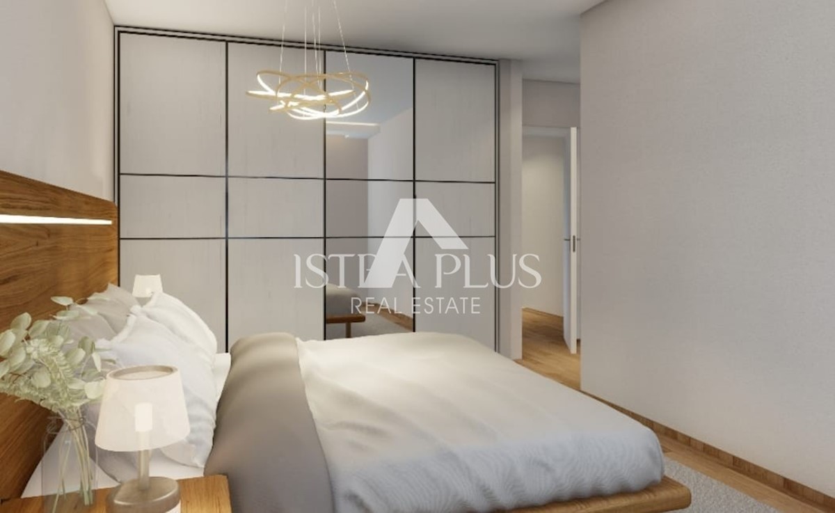 Atraktiven penthouse s pogledom na morje