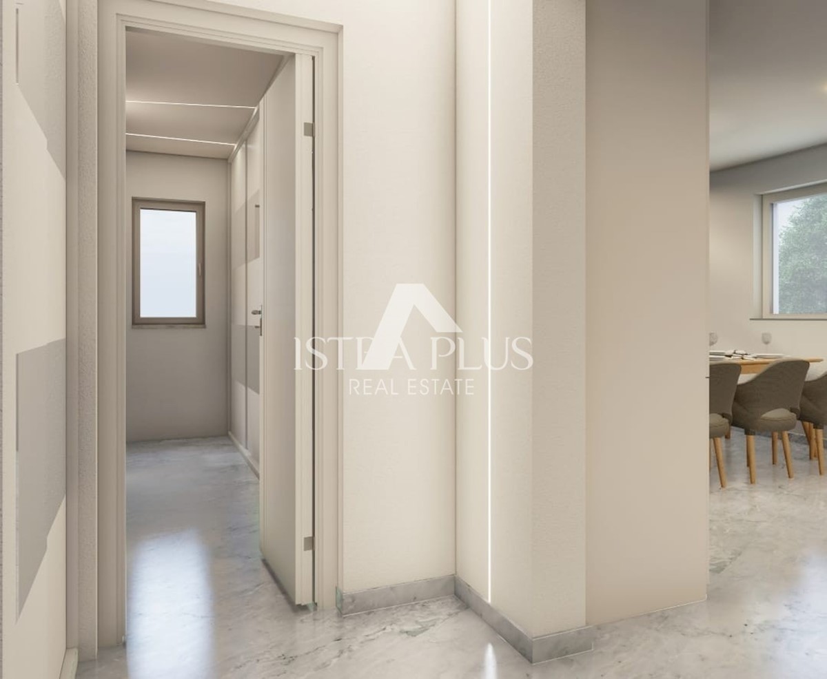 Atraktiven penthouse s pogledom na morje