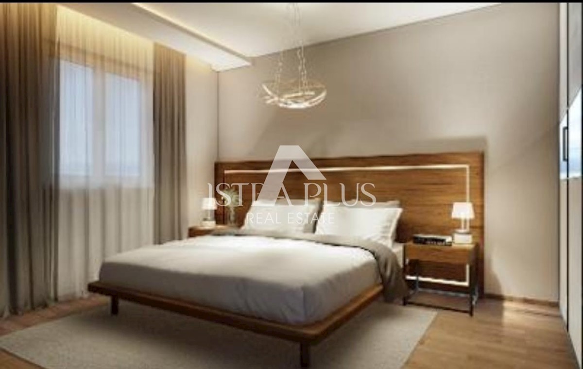 Atraktiven penthouse s pogledom na morje