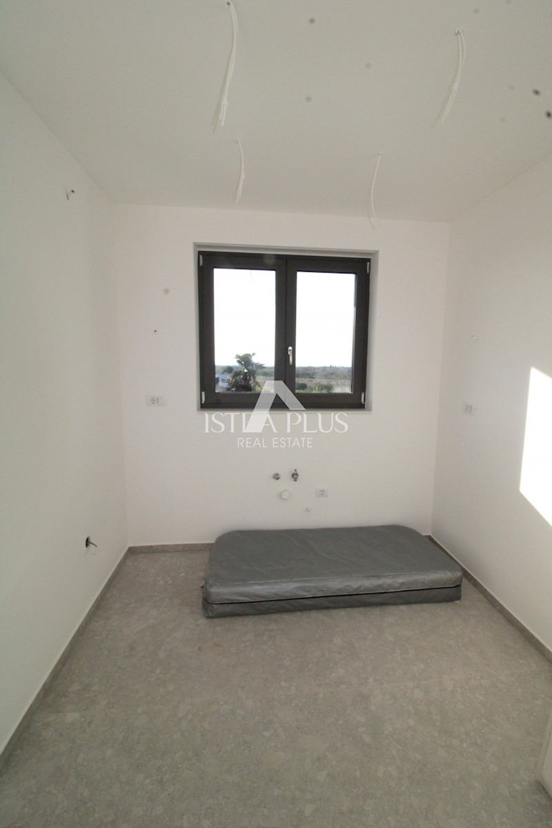 Novo stanovanje v 1. nadstropju s pogledom na morje - okolica Poreča - Apartma D