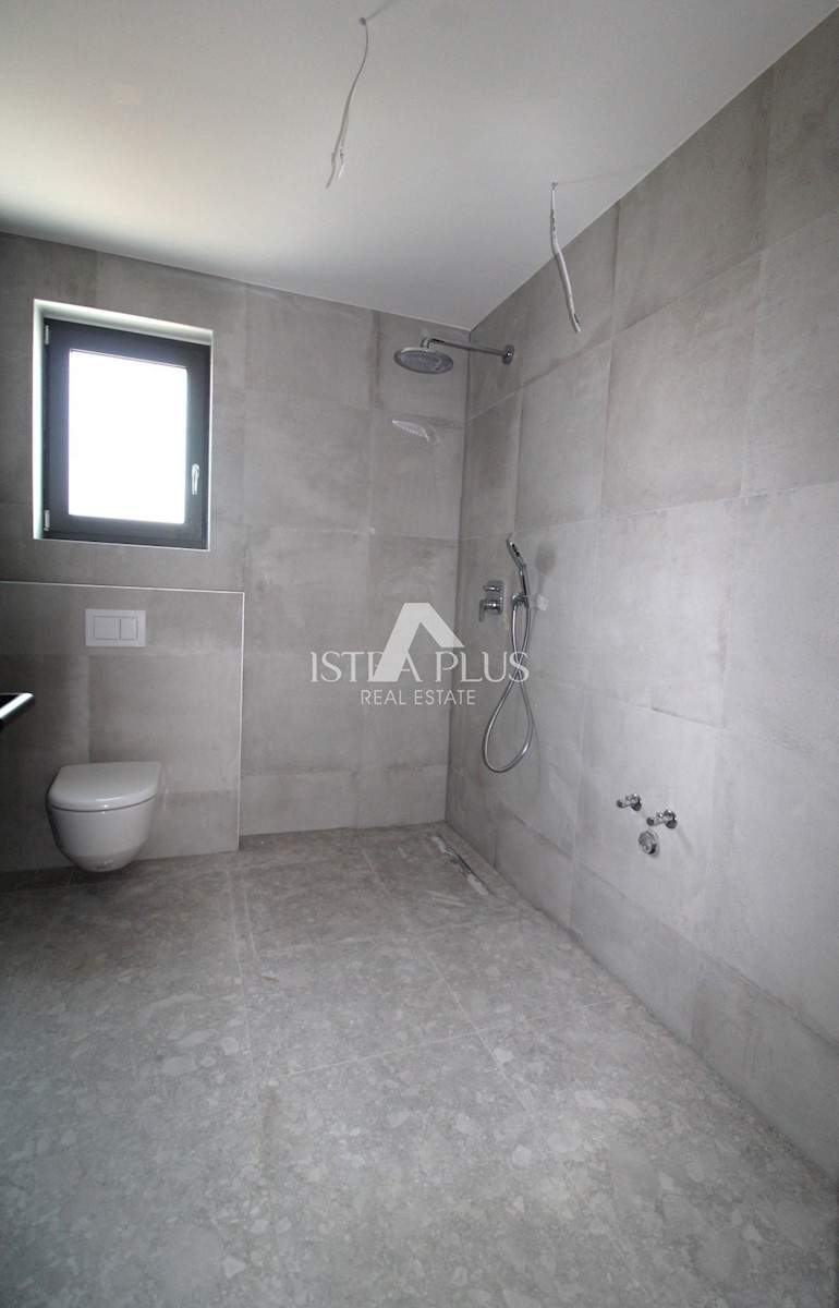 Novo stanovanje v 1. nadstropju s pogledom na morje - okolica Poreča - Apartma D