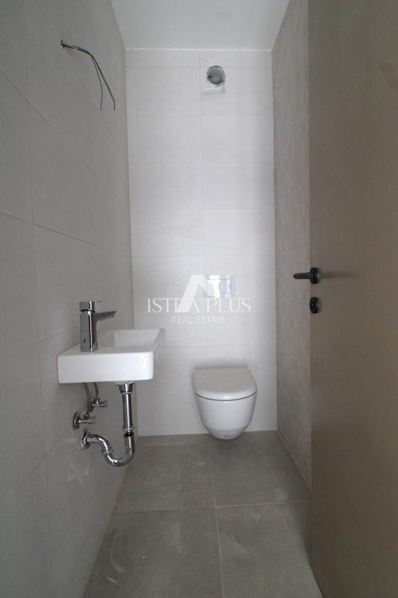 Novo stanovanje v 1. nadstropju s pogledom na morje - okolica Poreča - Apartma D