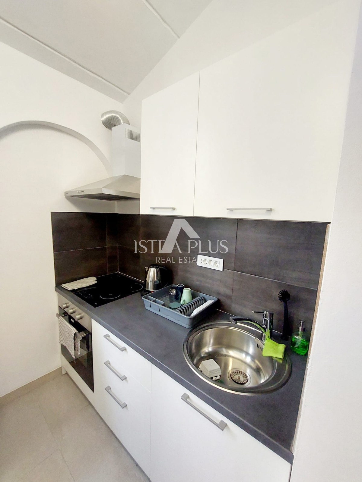 Červar-Porat, Stanovanje 54m2 z 2 spalnicama