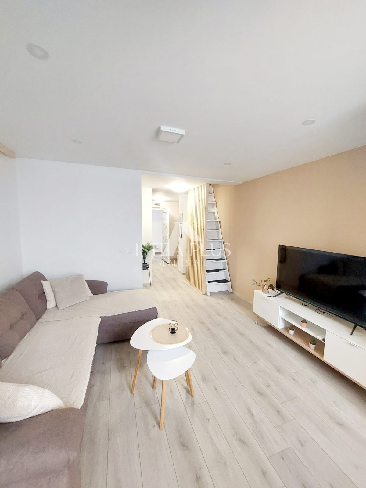 Červar-Porat, Stanovanje 54m2 z 2 spalnicama