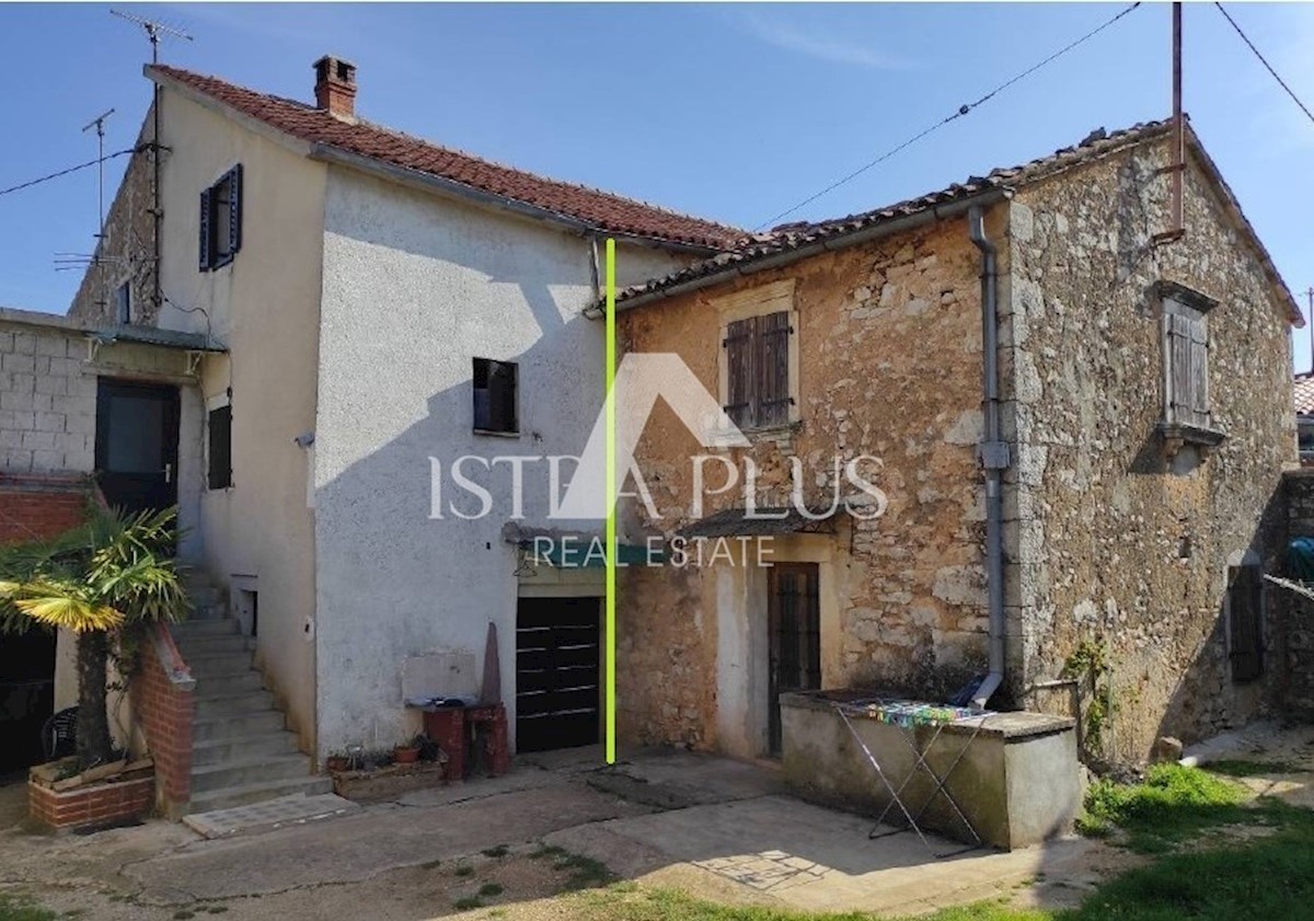 Višnjan okolica, Kamnita hiša za obnovo na mirni lokaciji, Višnjan 7 km