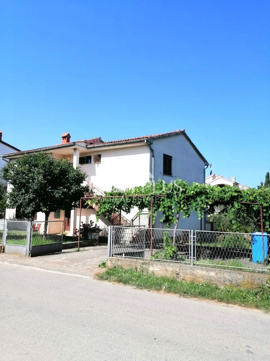 Samostojna hiša v okolici Poreča
