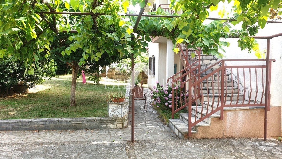 Samostojna hiša v okolici Poreča