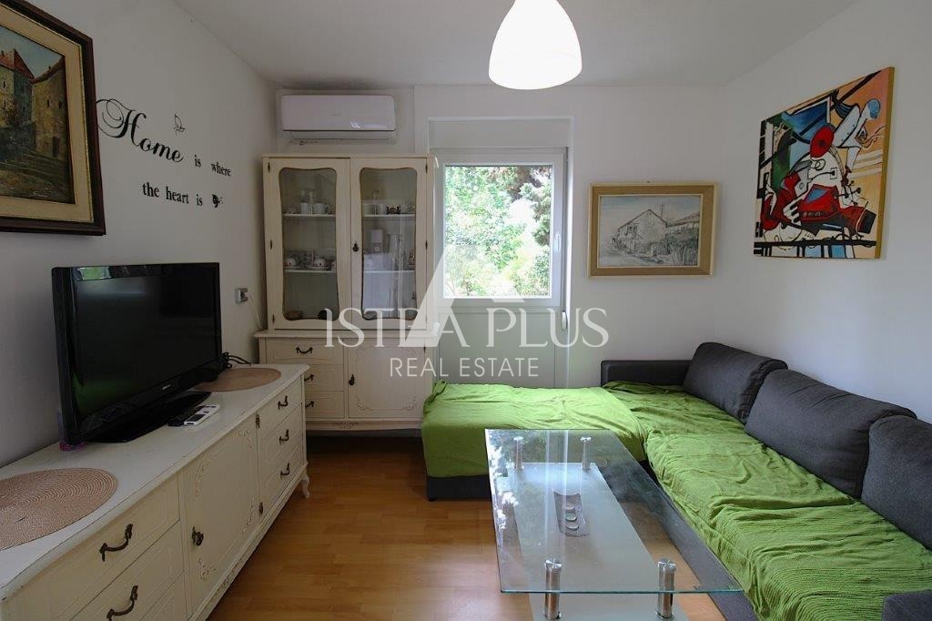 PRILIKA! Apartma v 1. nadstropju - 150m od morja