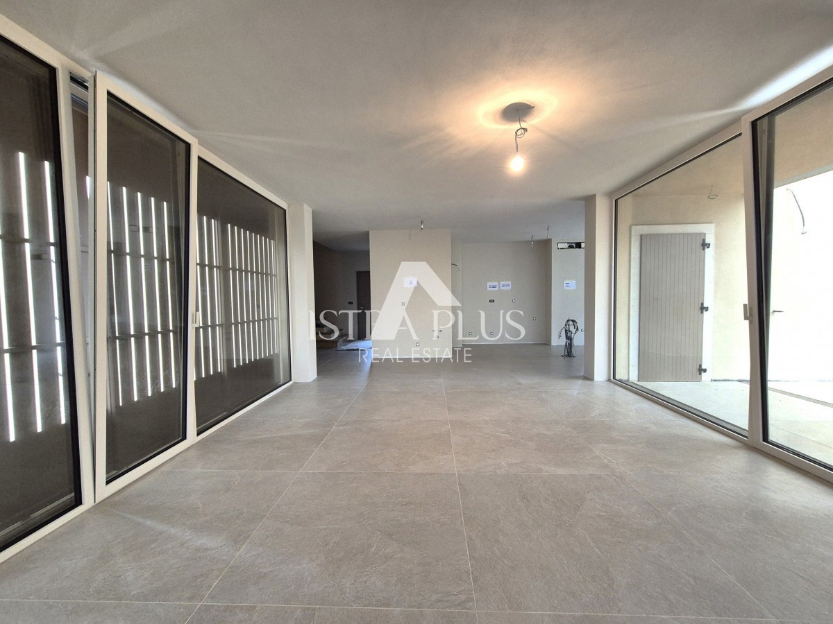 Istra, območje Poreča - Nova luksuzna vila s pogledom na morje - idejni projekt, visokokakovostna gradnja