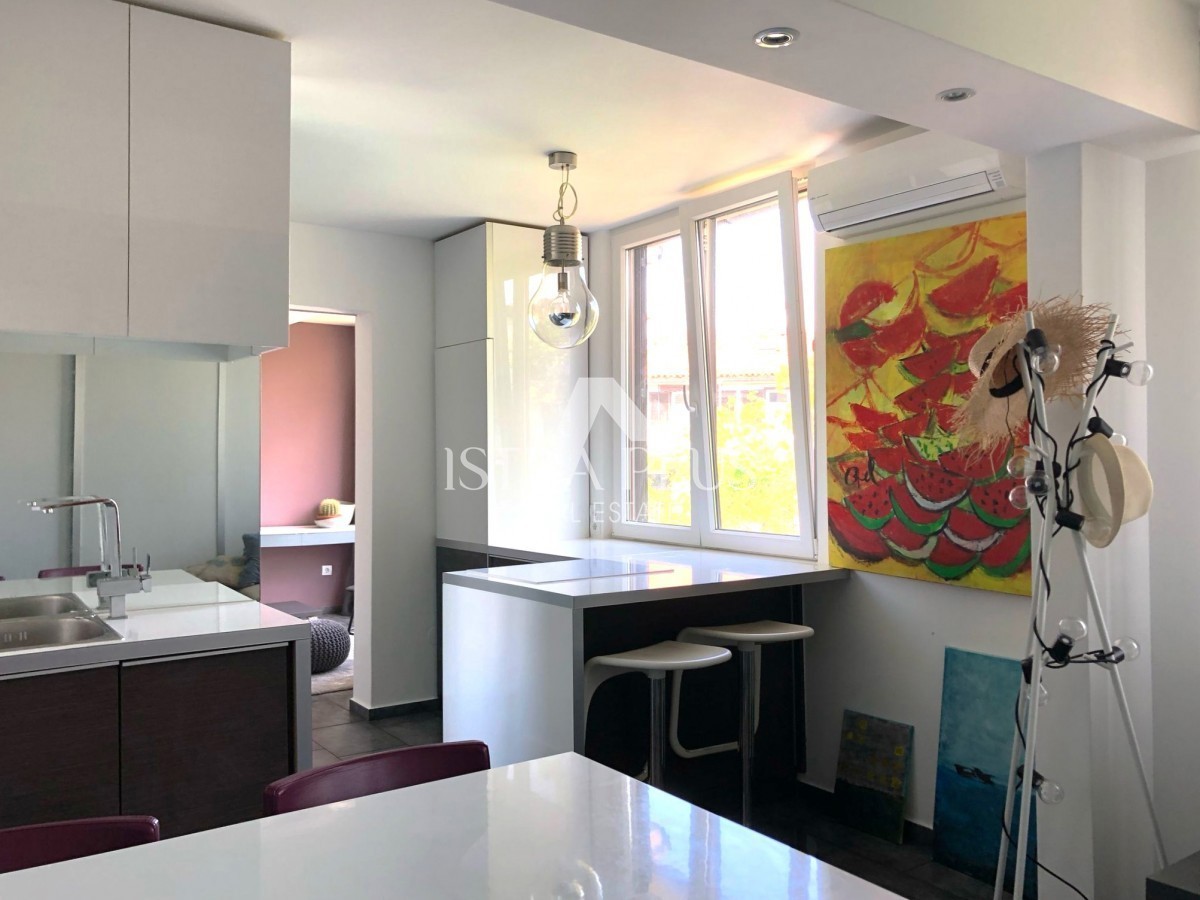 Istra, Červar Porat - Lepo urejen apartma v 2. nadstropju 30m od morja!!
