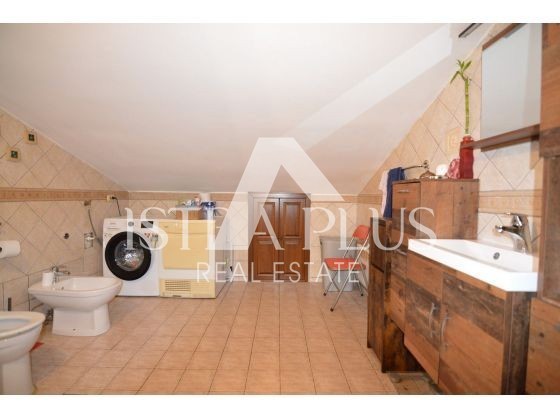 Komforan družinski stan s pogledom na more – 126 m², Poreč