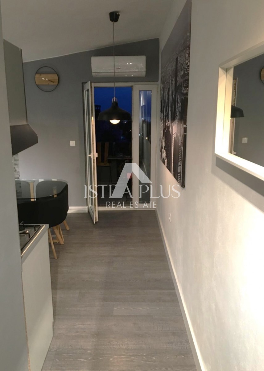Ekskluzivno! Funtana - apartma 200 m od morja z odprtim pogledom na morje!