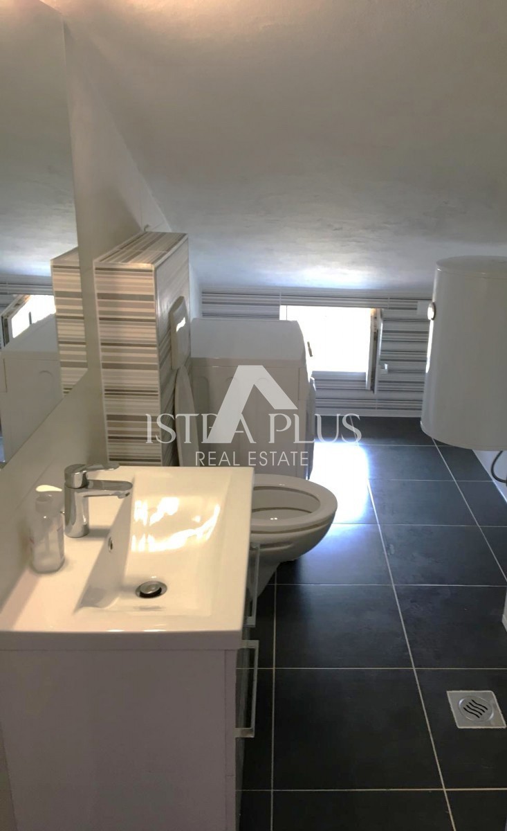 Ekskluzivno! Funtana - apartma 200 m od morja z odprtim pogledom na morje!