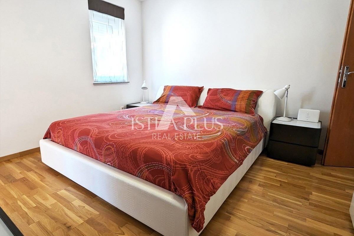 Poreč, stanovanje na odlični lokaciji 300 m od morja