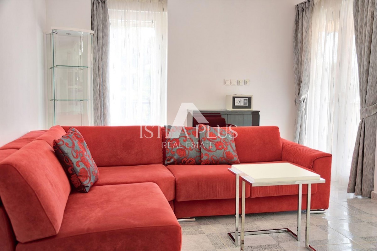 Poreč, stanovanje na odlični lokaciji 300 m od morja