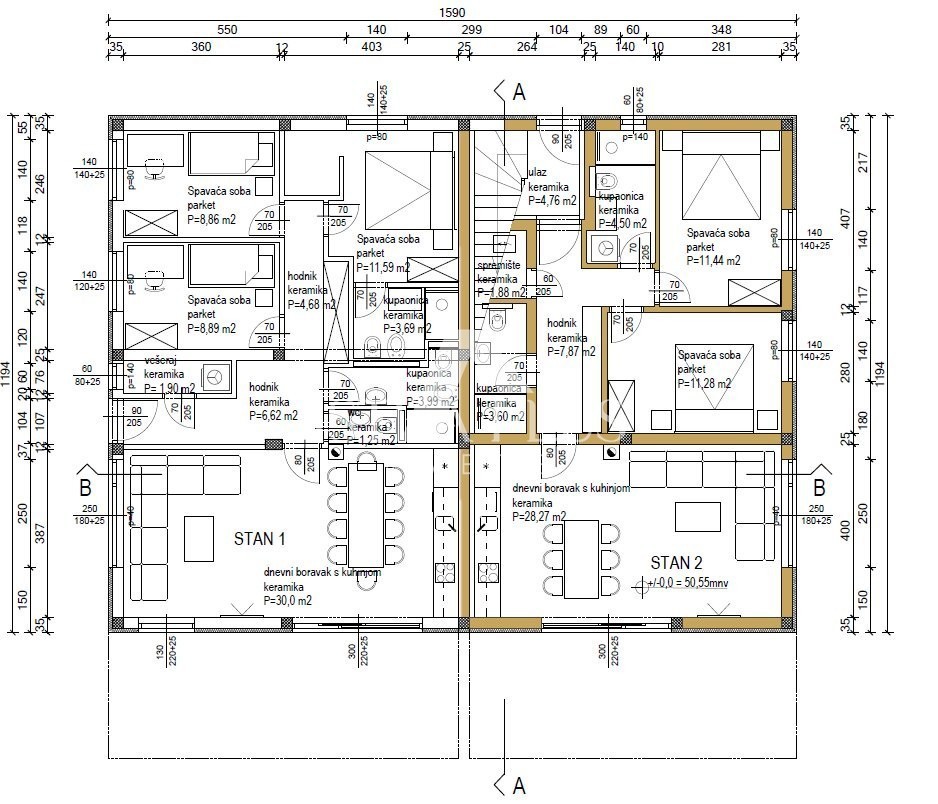 Poreč, predelna stena, odlična lokacija! Stanovanje z 2 spalnicama in zasebnim vrtom velikosti 95 m²
