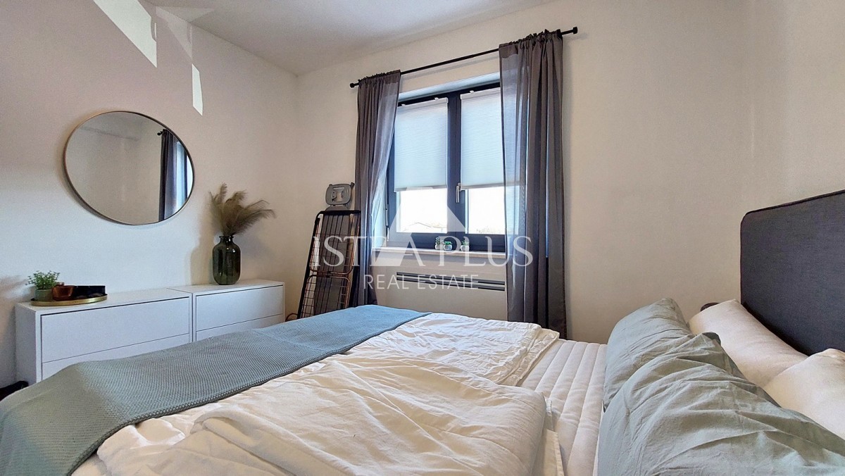 Istra, Poreč, moderno stanovanje 63 m2, 1. nadstropje, talno ogrevanje