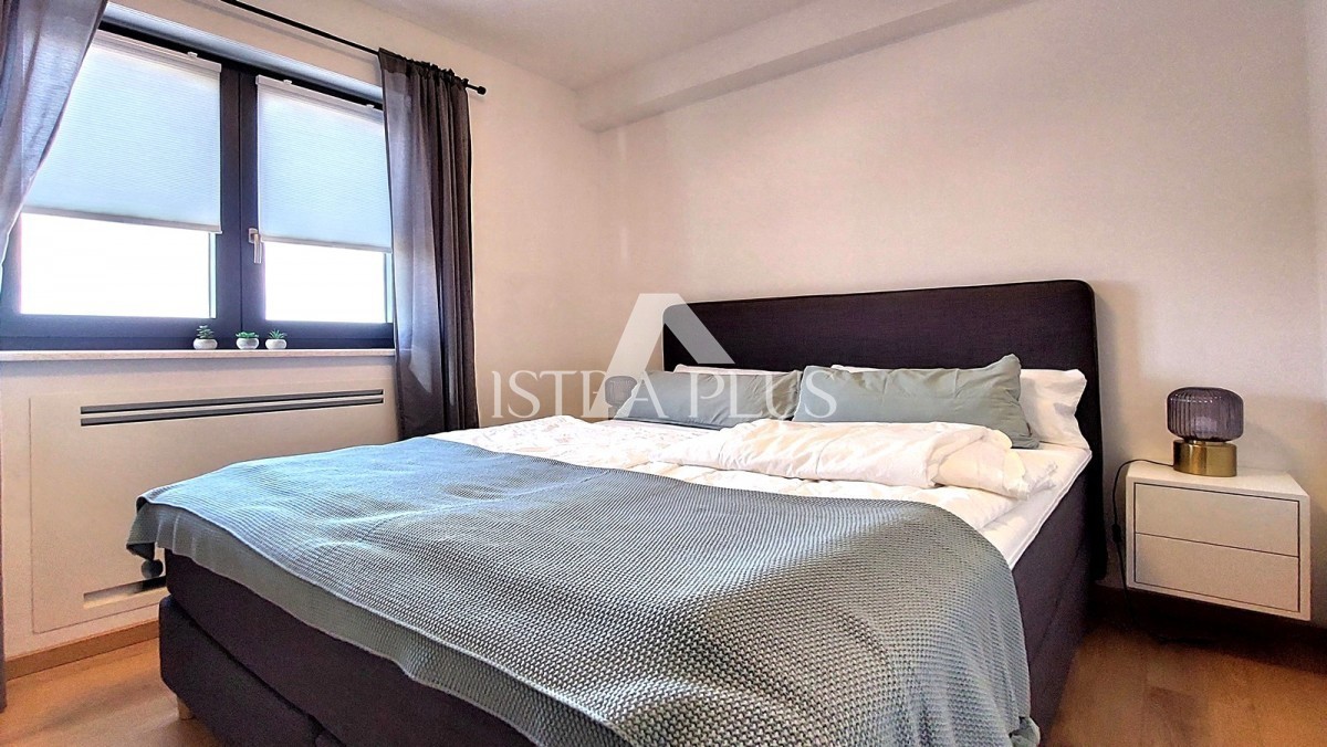 Istra, Poreč, moderno stanovanje 63 m2, 1. nadstropje, talno ogrevanje