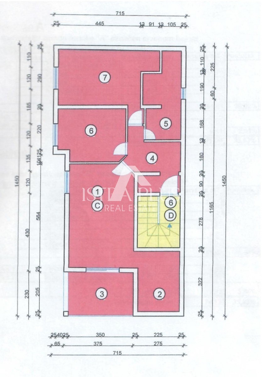 Apartma v 2. nadstropju s pogledom na morje, 600m od plaž in morja