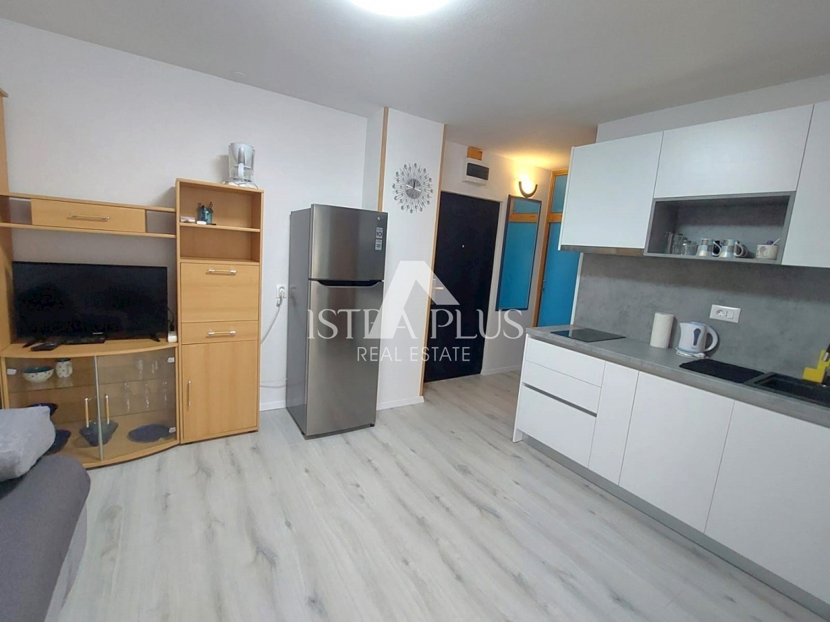 Apartma v 2. nadstropju, 500 m od morja