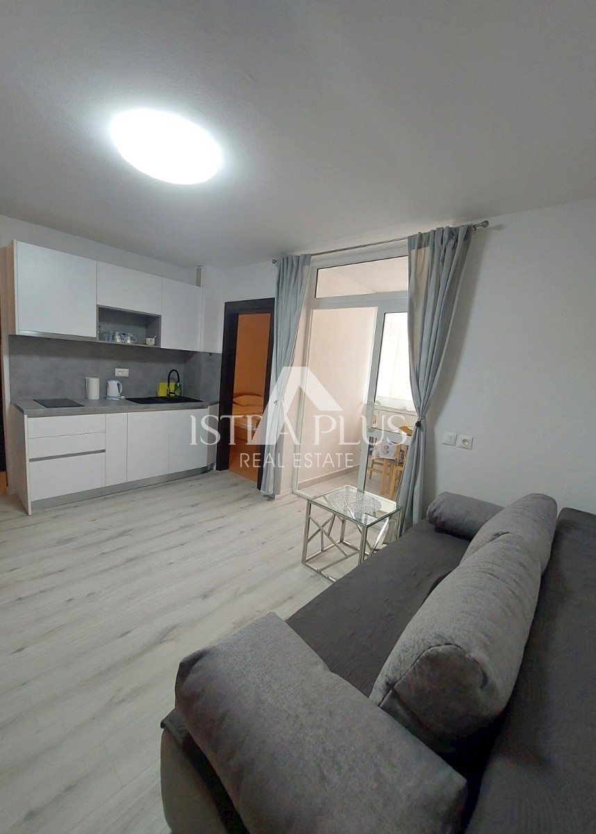 Apartma v 2. nadstropju, 500 m od morja