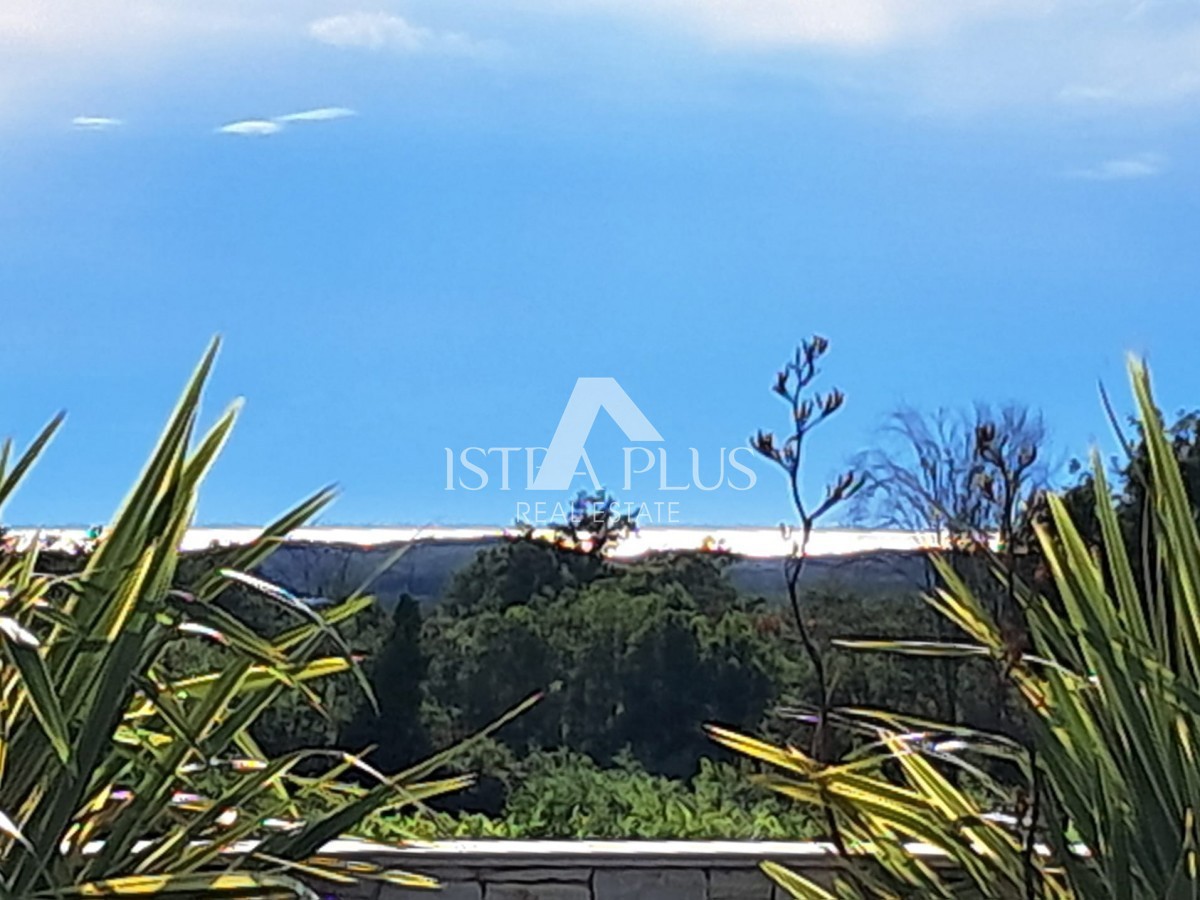 Эксклюзив! Уникальная вилла, сочетающая в себе качество, функциональность и расположение с открытым видом на море.