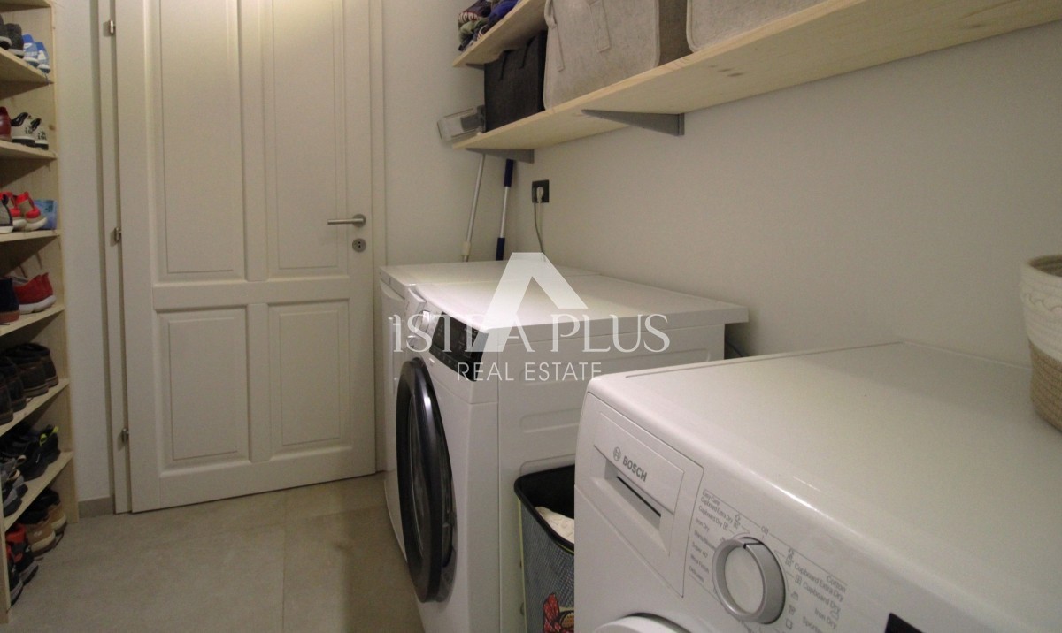 Эксклюзив! Уникальная вилла, сочетающая в себе качество, функциональность и расположение с открытым видом на море.