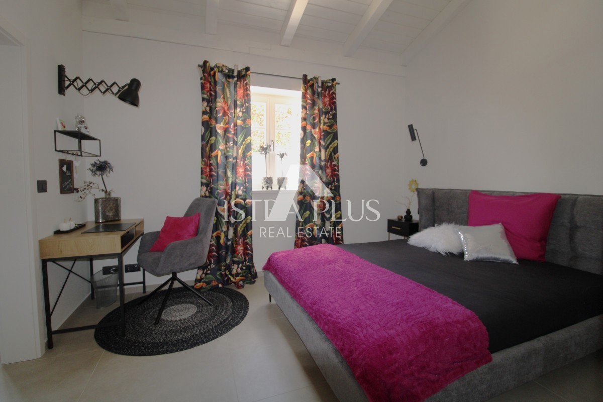 Эксклюзив! Уникальная вилла, сочетающая в себе качество, функциональность и расположение с открытым видом на море.