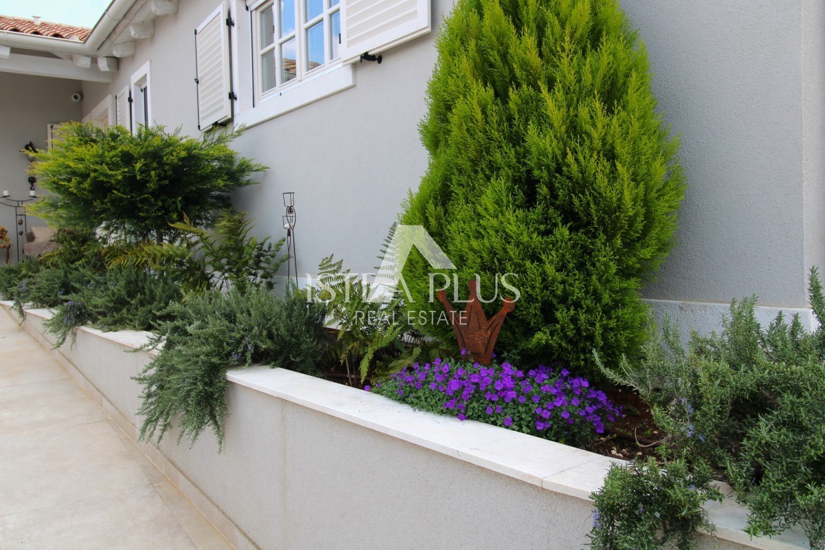 Эксклюзив! Уникальная вилла, сочетающая в себе качество, функциональность и расположение с открытым видом на море.