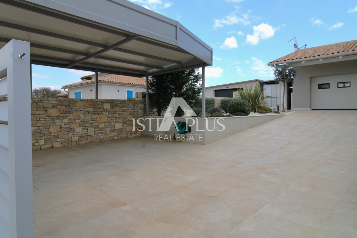 Эксклюзив! Уникальная вилла, сочетающая в себе качество, функциональность и расположение с открытым видом на море.