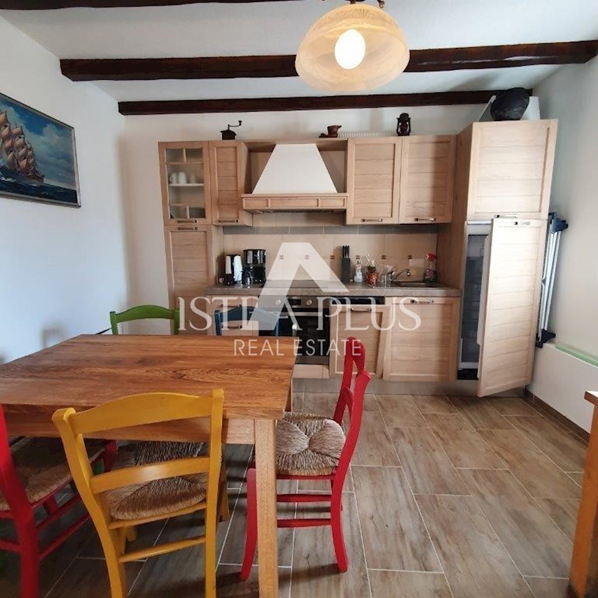 Kamnita hiša z bazenom + apartma, pogled na Motovun