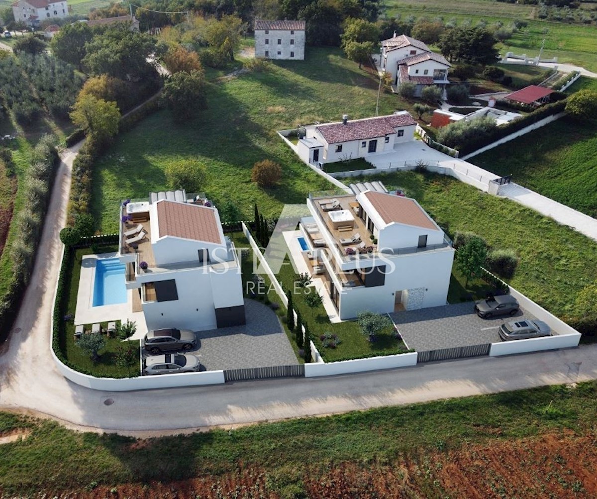 Luksuzna vila z bazenom v bližini Poreča