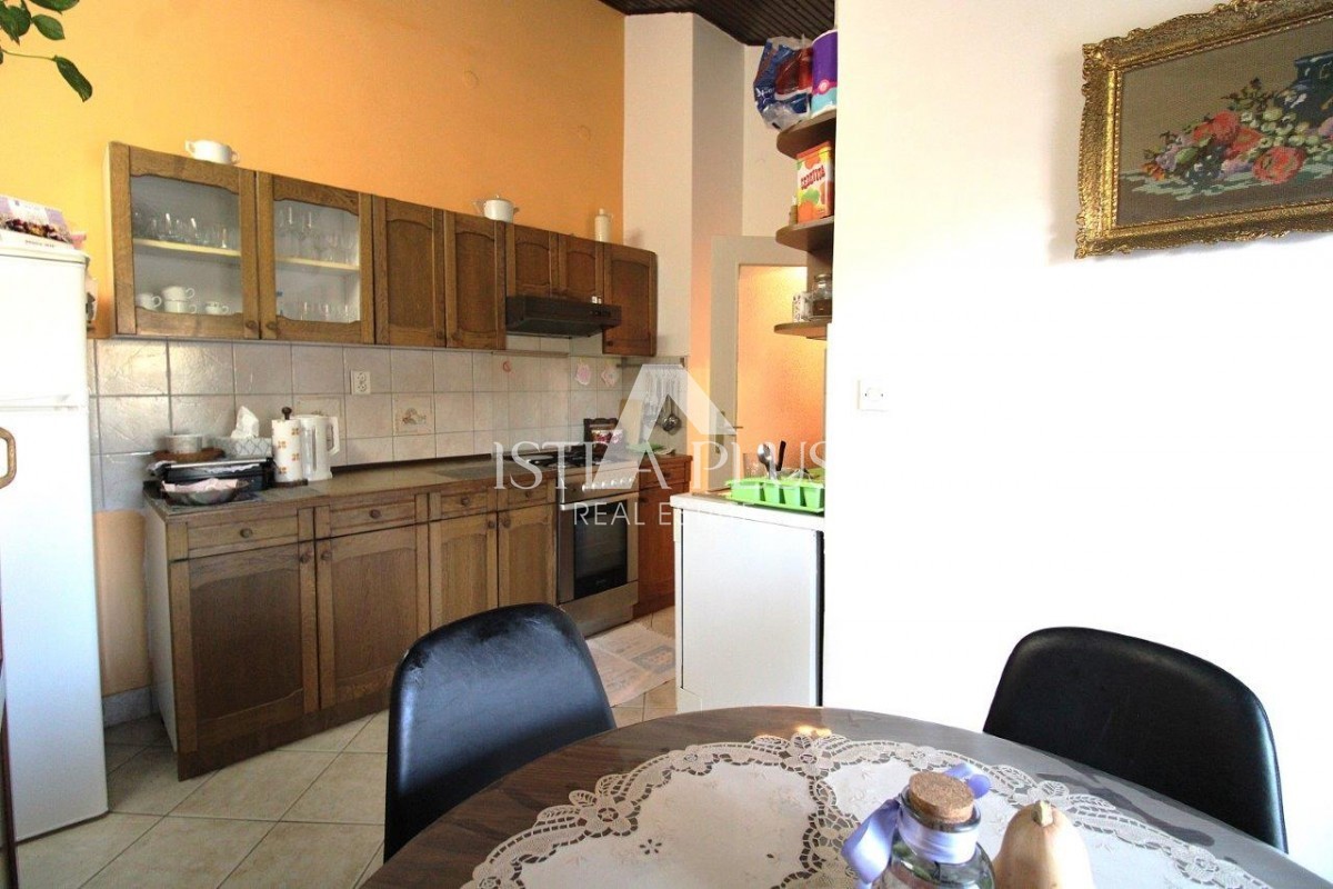 Apartma v Poreču s panoramskim pogledom na mesto in morje